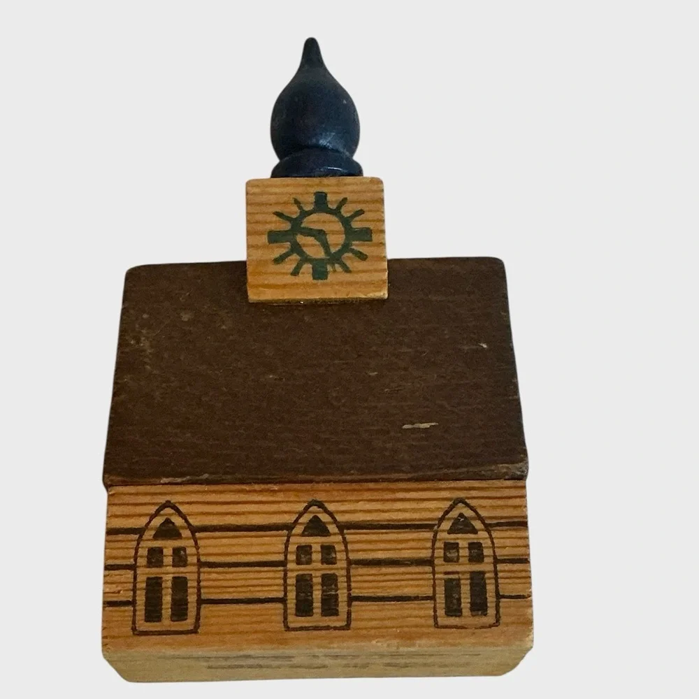 Vintage Erzgebirge Wooden Putz Village DDR German Seiffen Christmas Village